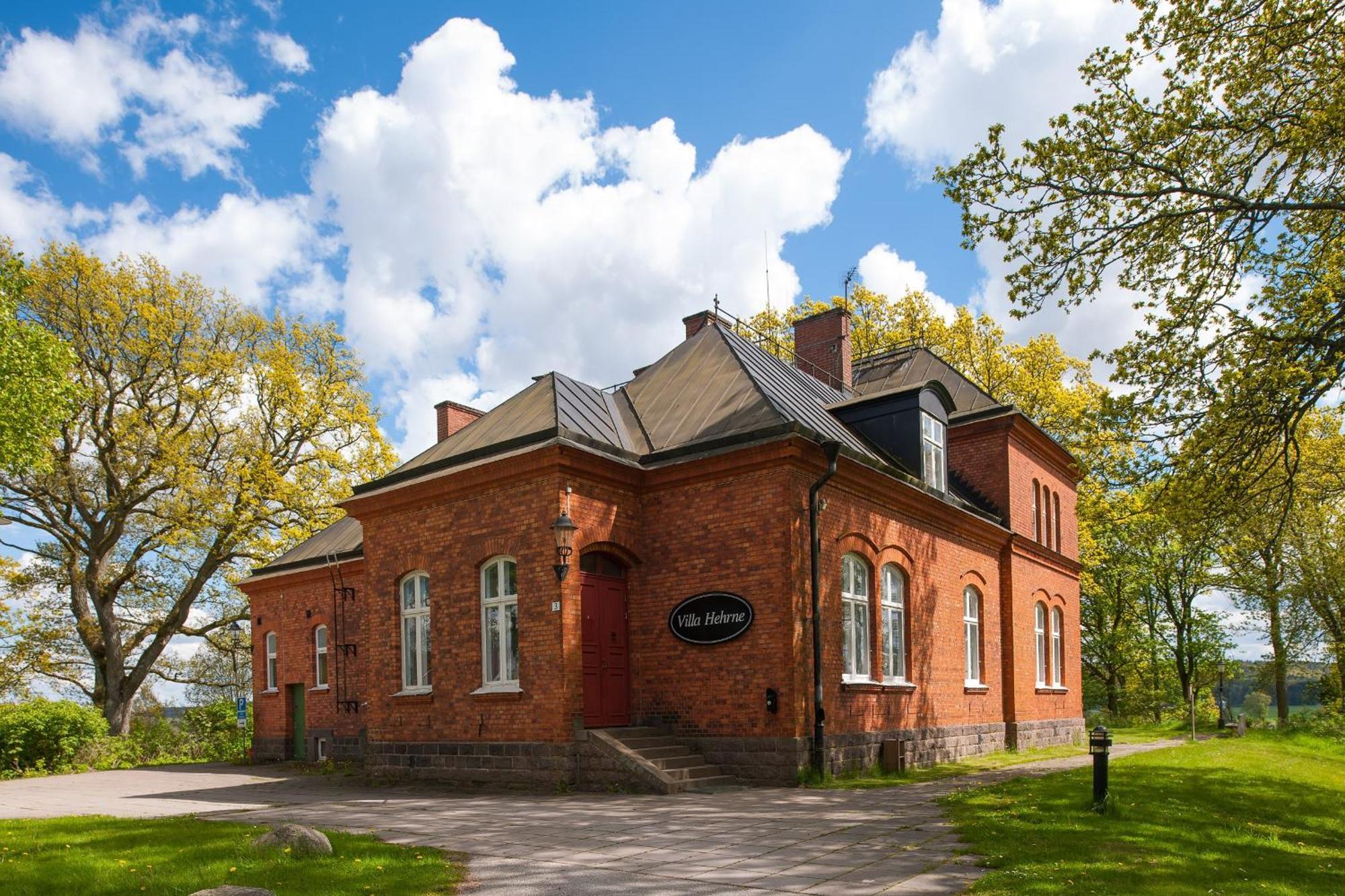 Hotel Hehrne Koek & Konferens Vänersborg Dış mekan fotoğraf