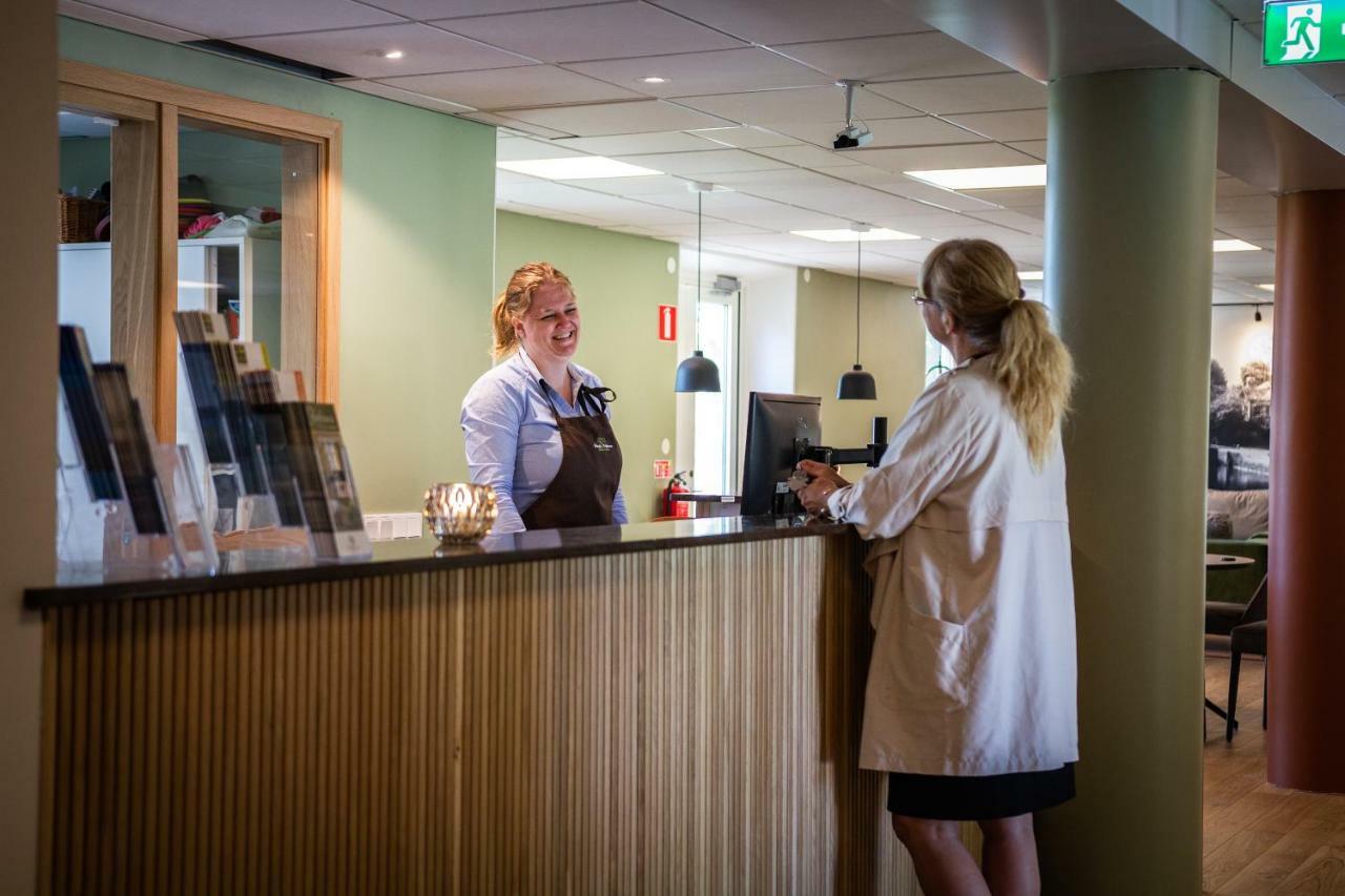 Hotel Hehrne Koek & Konferens Vänersborg Dış mekan fotoğraf
